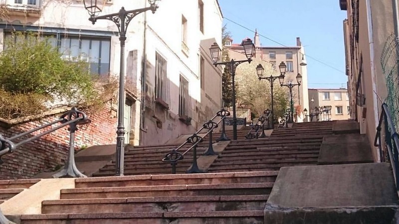 Montée du Crêt-de-Roc à Saint-Étienne