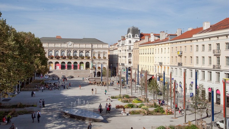 Place de l'Hôtel de Ville à Saint-Étienne