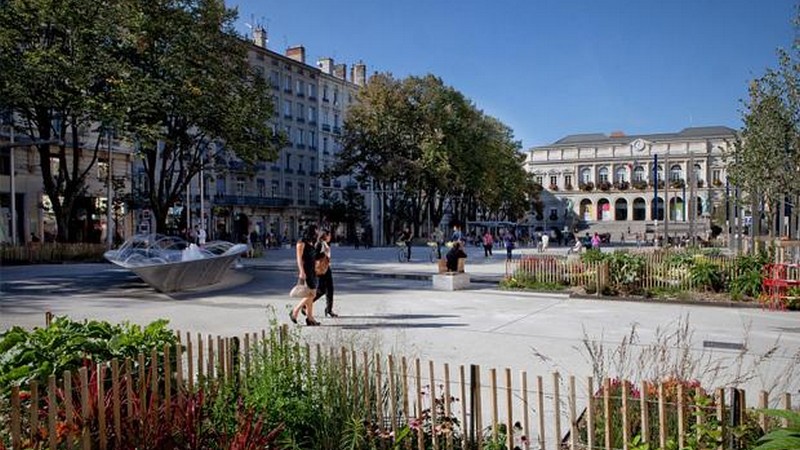 Place de l'Hôtel de Ville à Saint-Étienne